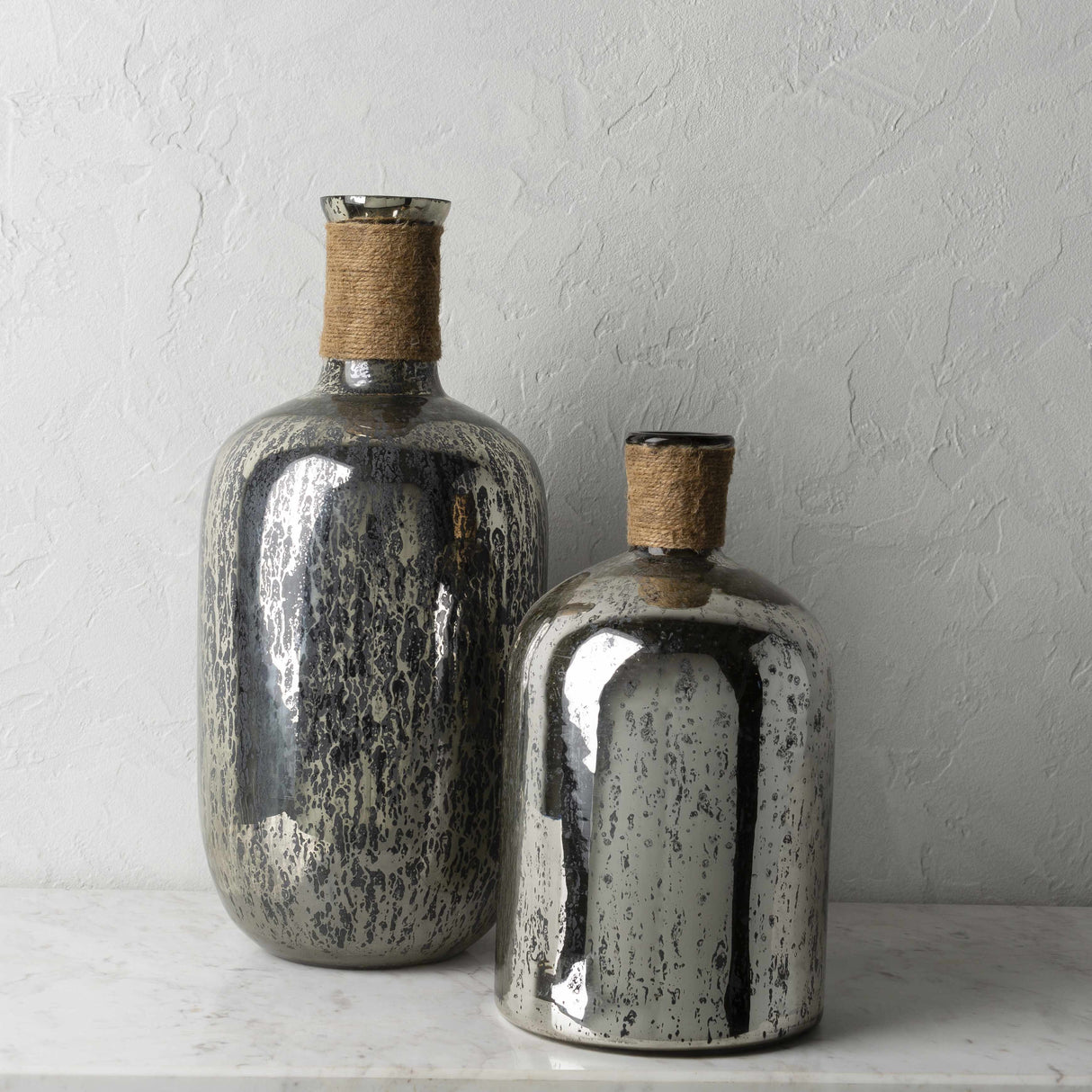 Bitadtun Metallic Splatter Glass Vase-Decor-Parc Decor