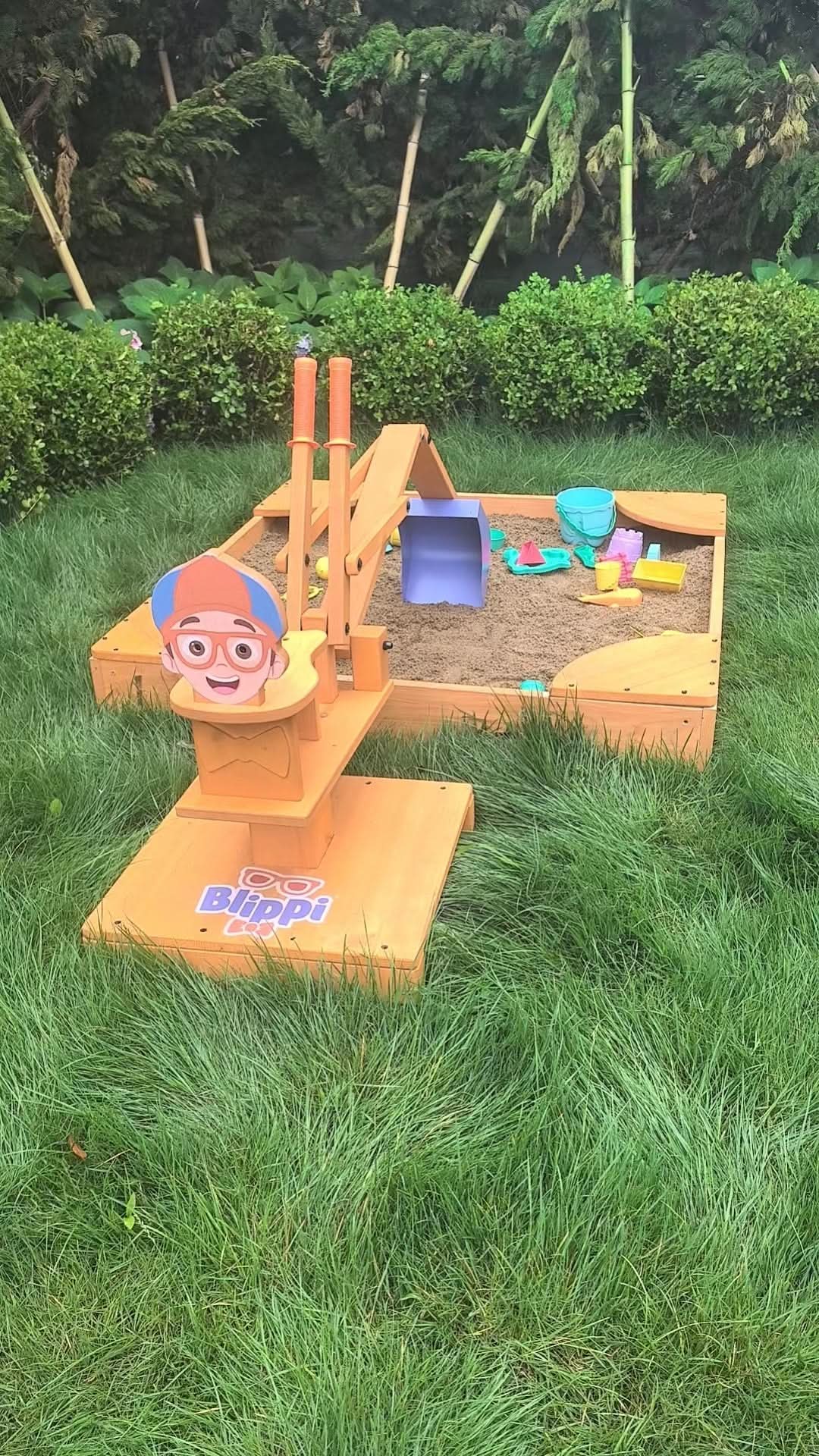 Blippi Excavator Ride-On Toy for Kids | Sandbox Digger with 360° Swivel Seat (Sandbox Not Included)