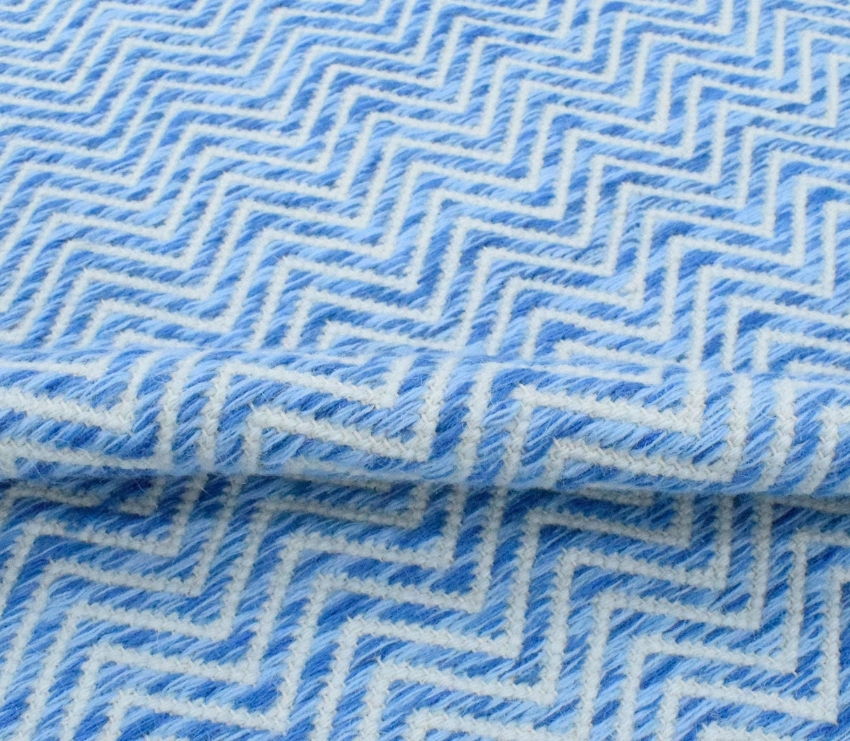 Blue Chevron Pattern Dhurrie Wool Area Rug