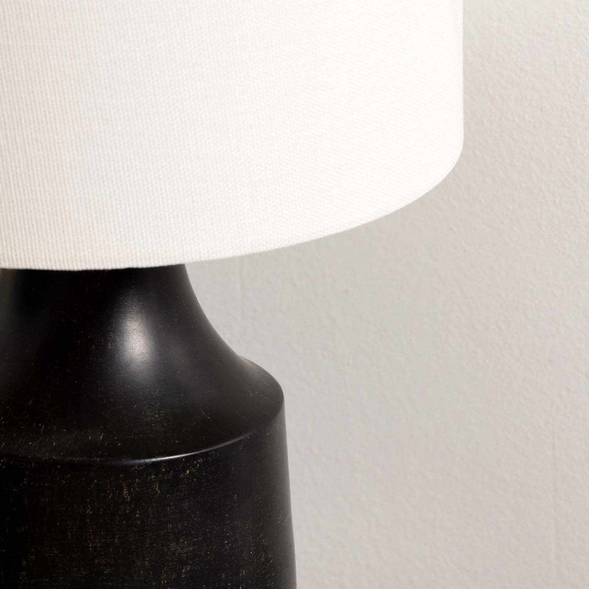 Canayan Black and Natural Resin Table Lamp-Lighting-Parc Decor
