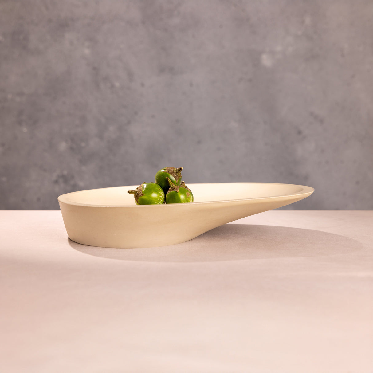 Cantilever Centerpiece Bowl-Home Decor-Parc Decor