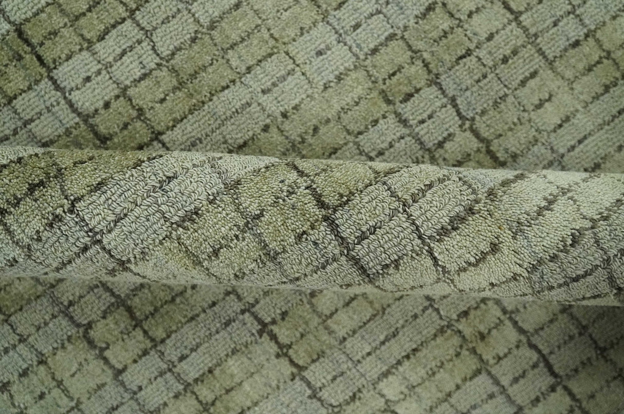 Checkered Olive Green & Beige 8x10 Hand Made Blended Wool Flatwoven Area Rug