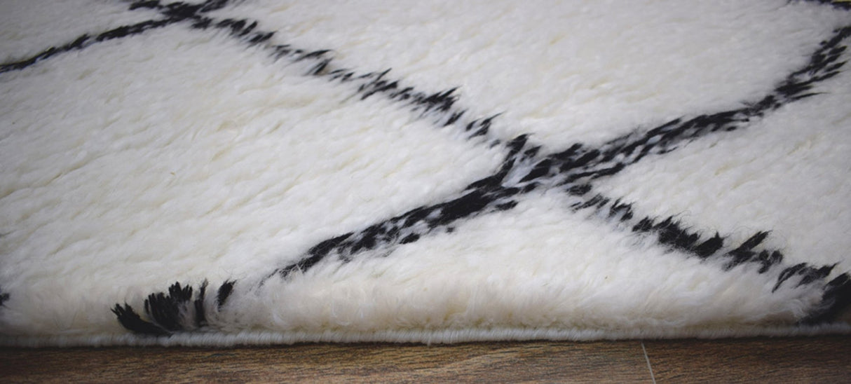 Contemporary Black And White Hand Woven Wool Area Rug