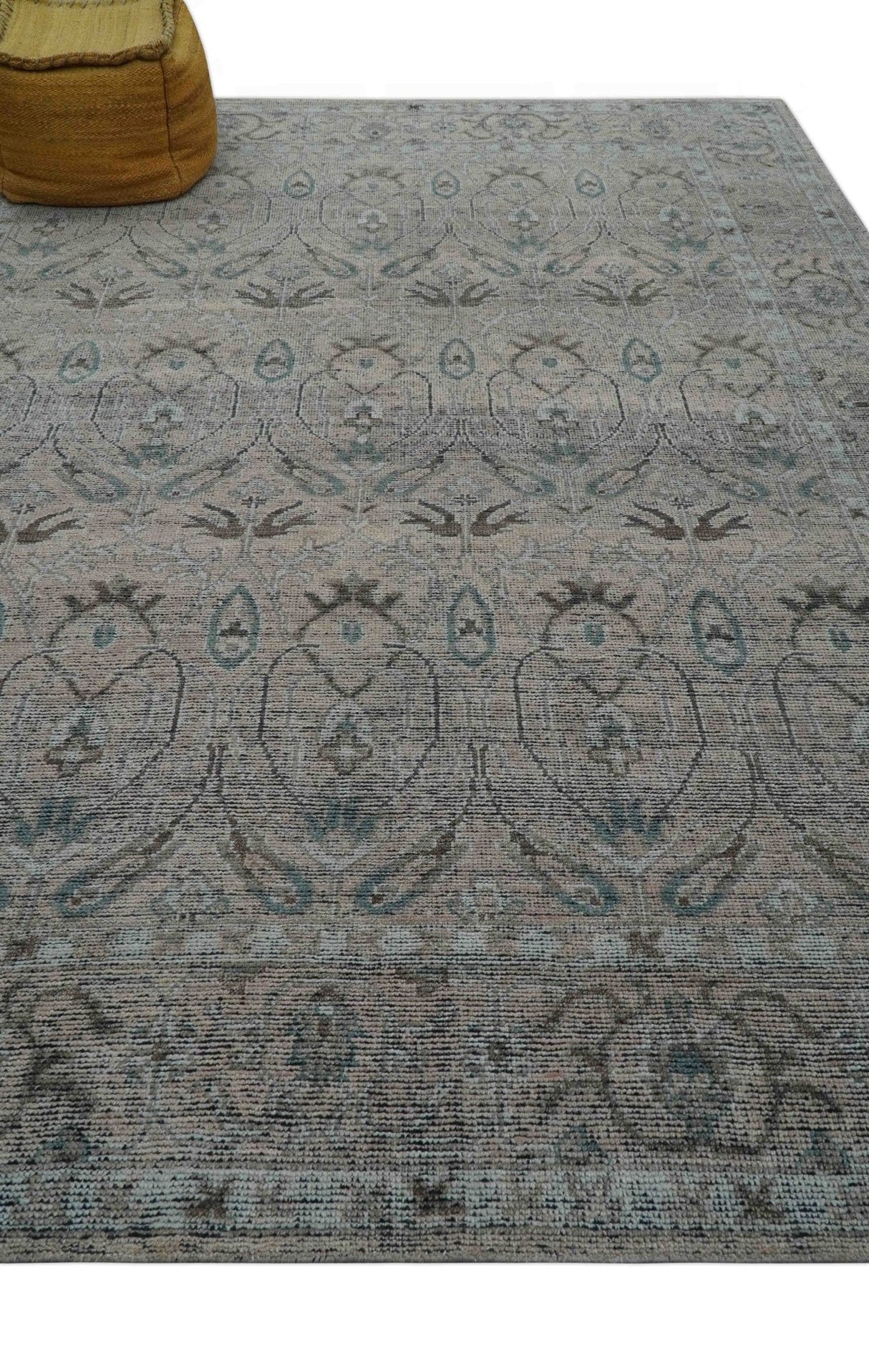 Crown Custom Made Traditional Design Pink Hand Knotted Wool Rug