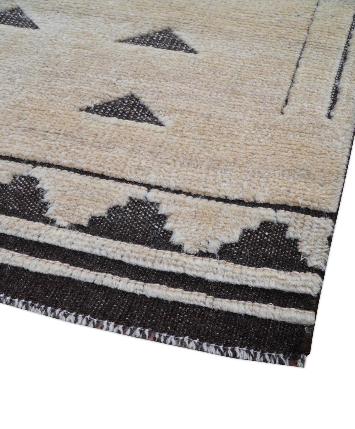 Custom Made Contemporary Design Black And Beige Hand knotted wool Area Rug