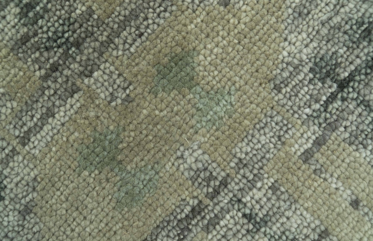 Custom Made Rug Modern Transitional Design Beige And Green Hand Knotted wool