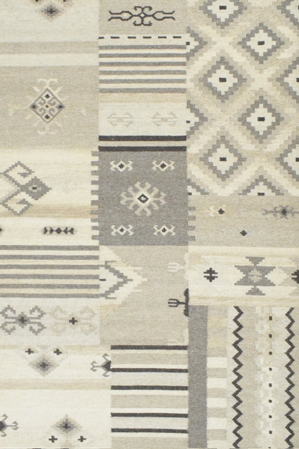 Dhurrie Beige Modern Tribal Pattern Wool Area Rug