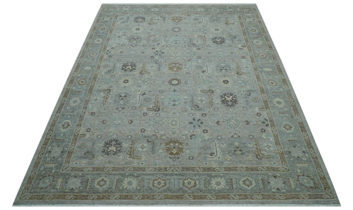 Distressed and Blue Silver Hand Knotted Traditional Wool Area Rug
