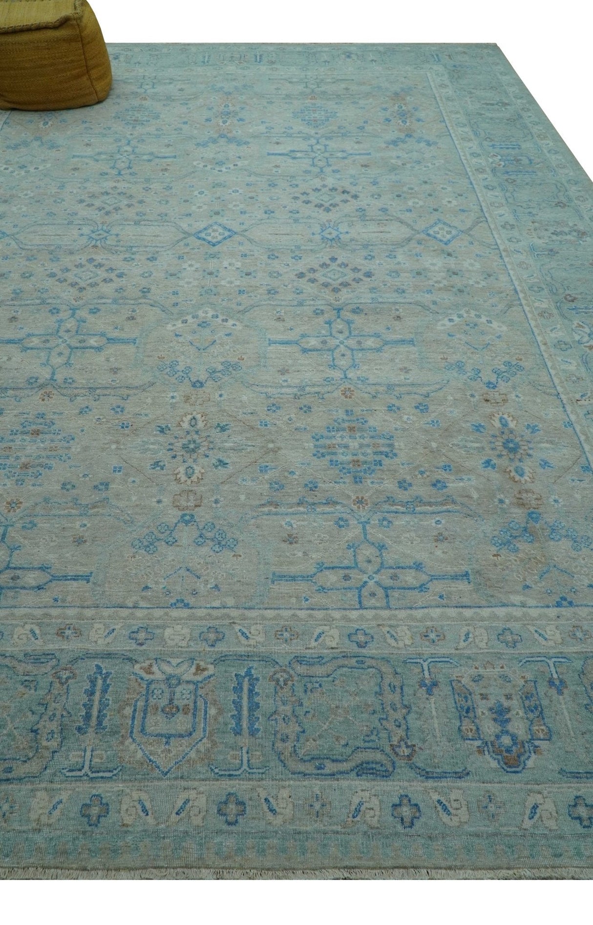 Distressed Design Silver And Beige Hand Knotted 10x14 Wool Area Rug