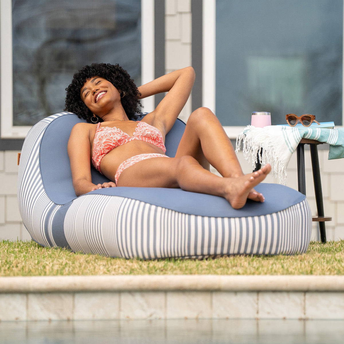 Dryside® Lounger Inflatable Pool Float