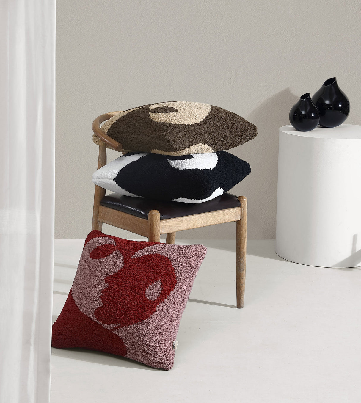 Faces II Throw Pillow | Last Chance-Pillows-Parc Decor