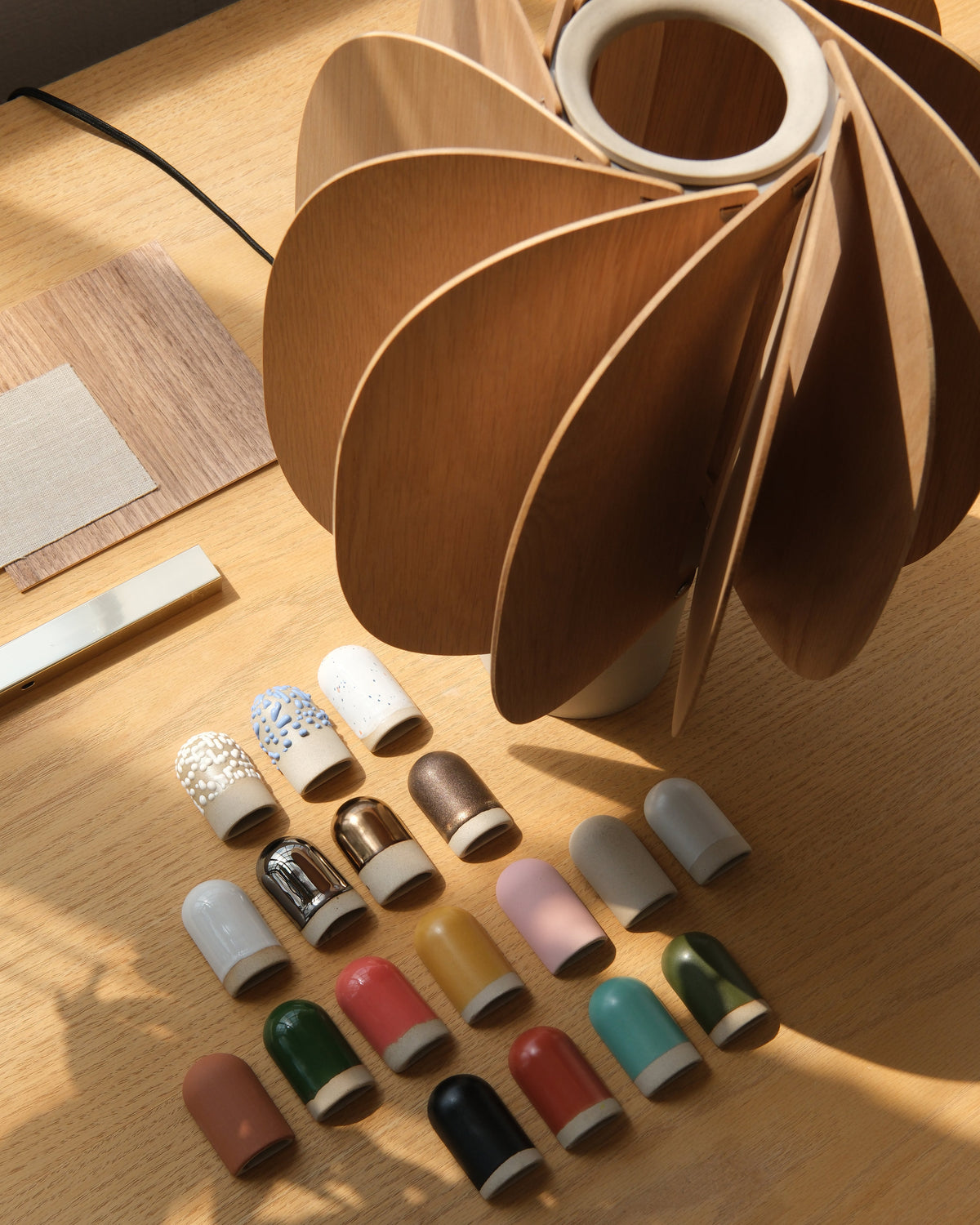Fin Table Lamp