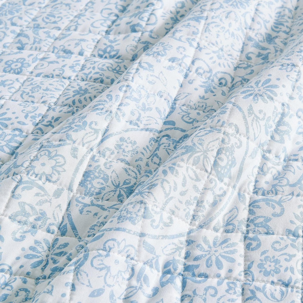 Floral Medallion Printed Microfiber Quilt Set - Kaleigh Collection-Quilts & Comforters-Parc Decor