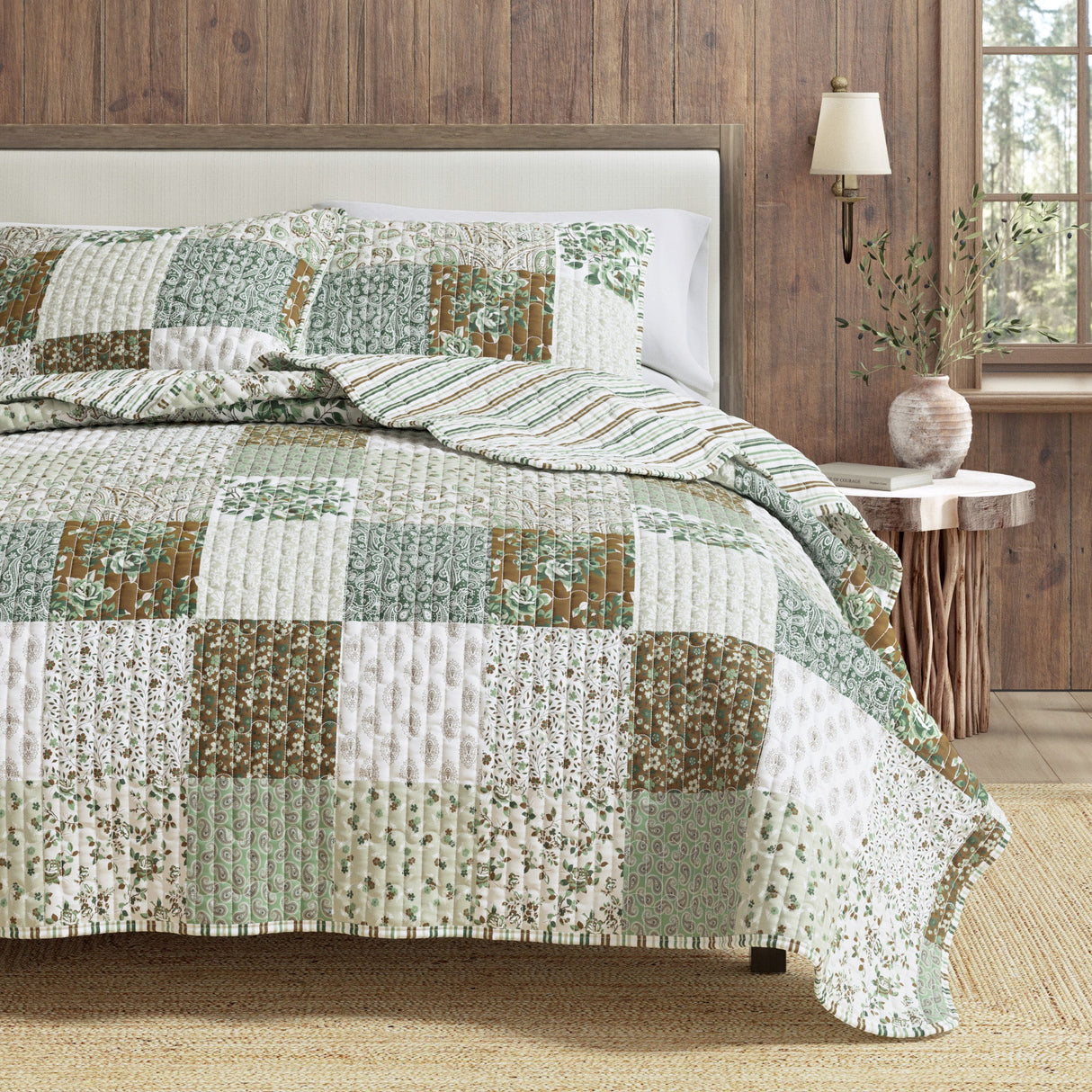 Floral Patchwork Quilt Set - Damia Collection-Quilts & Comforters-Parc Decor