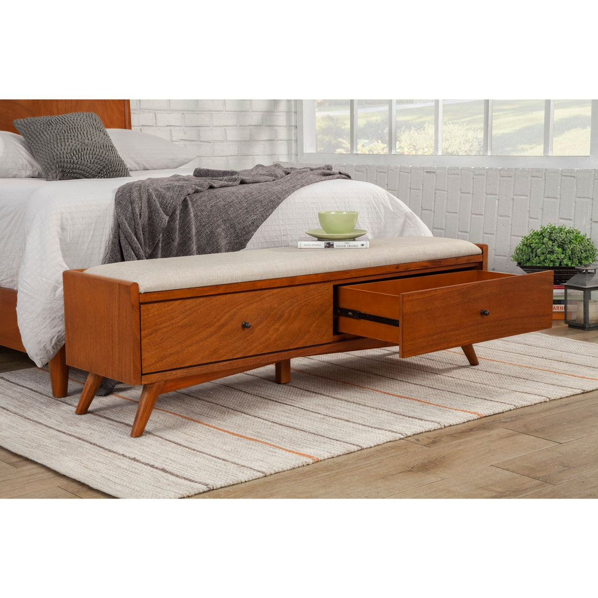 Flynn Bench, Chestnut-Benches-Parc Decor