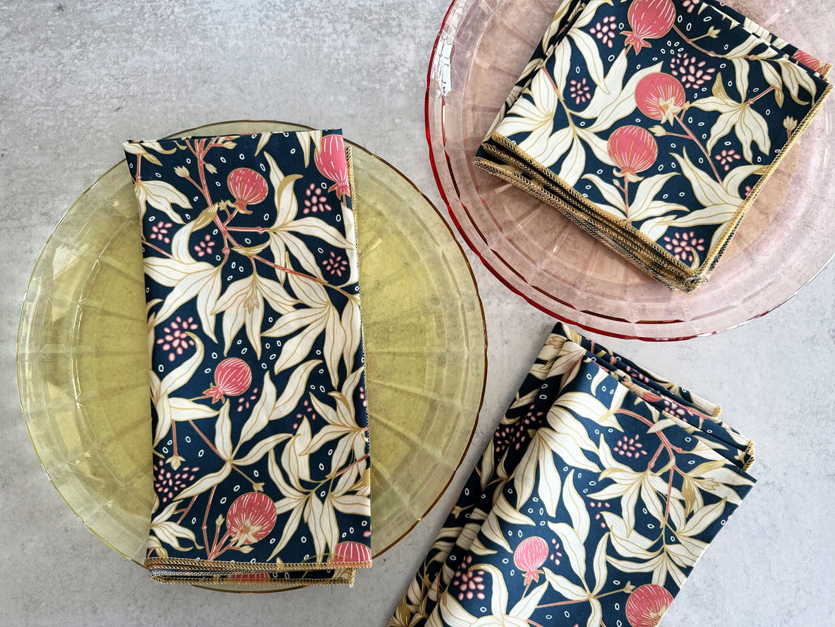 Gooseberry Cloth Napkins, set of four-Cloth Napkins-Parc Decor