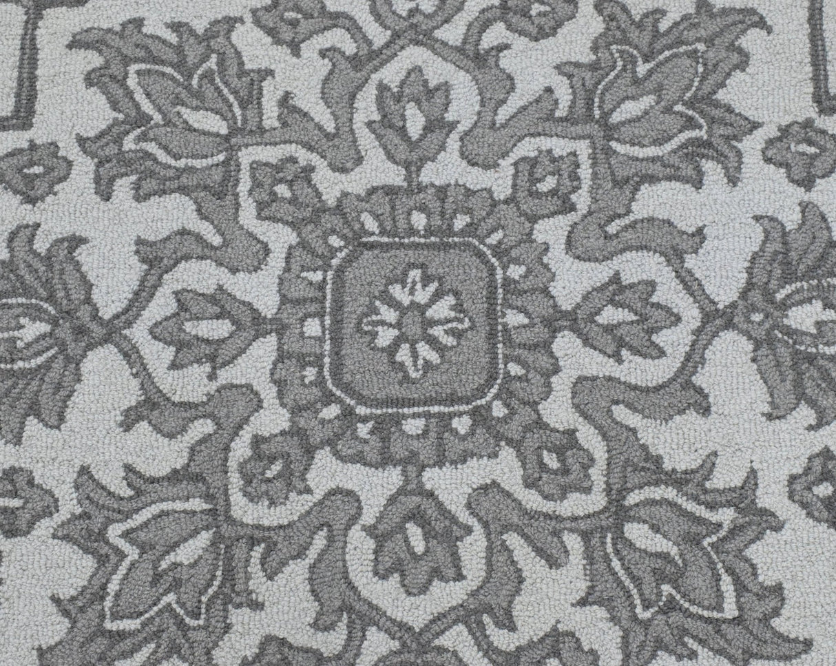 Gray and Silver Traditional Design Hand Tufted 5x8 Wool Area Rug