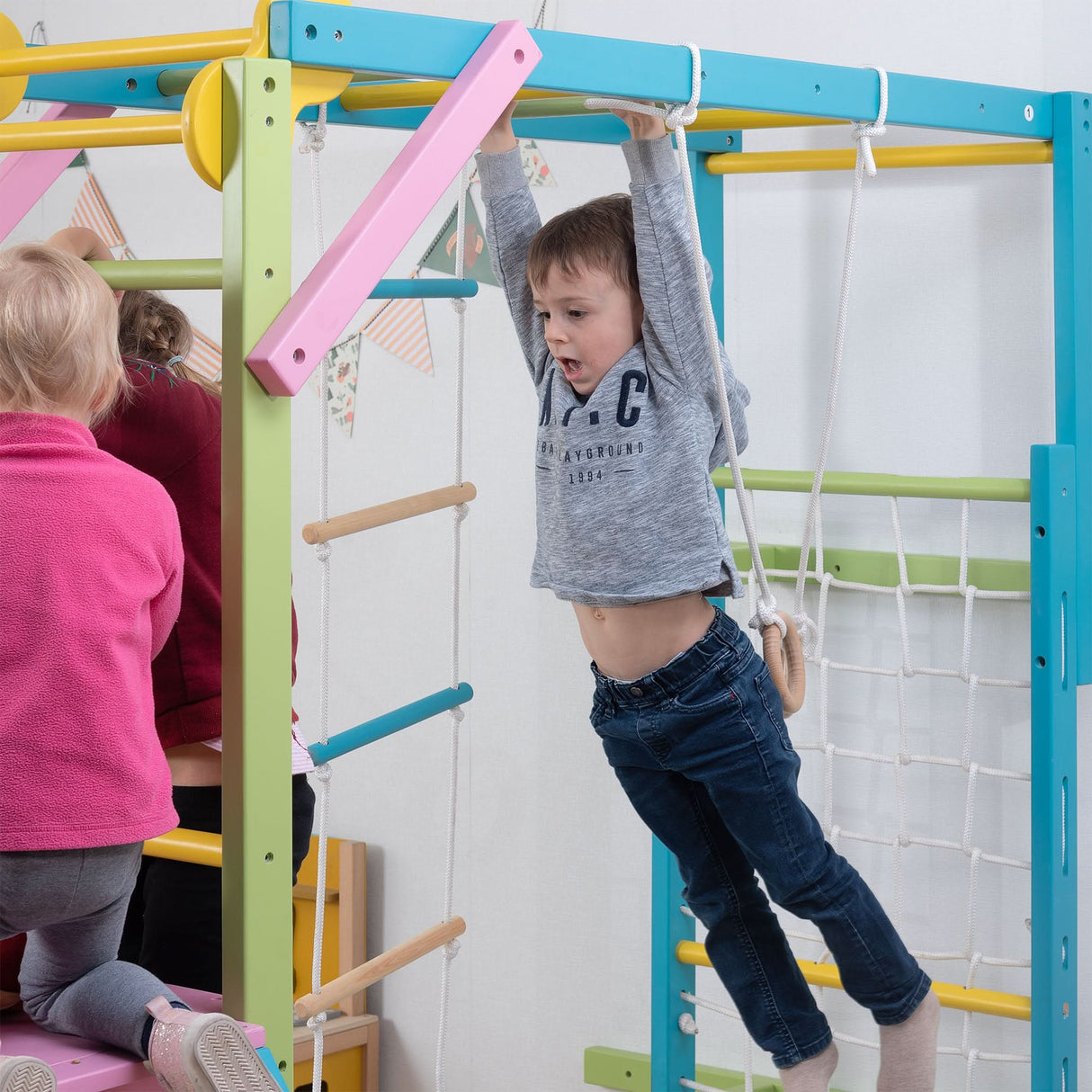 Grove | Foldable Jungle Gym - Wall Mounted