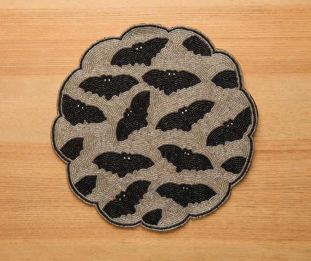 Halloween Bat Beaded Placemat Handmade Round Black Gold Table Decor Gothic Dining Mat Scalloped Edge Spooky Party Setting Gift-table tops-Parc Decor