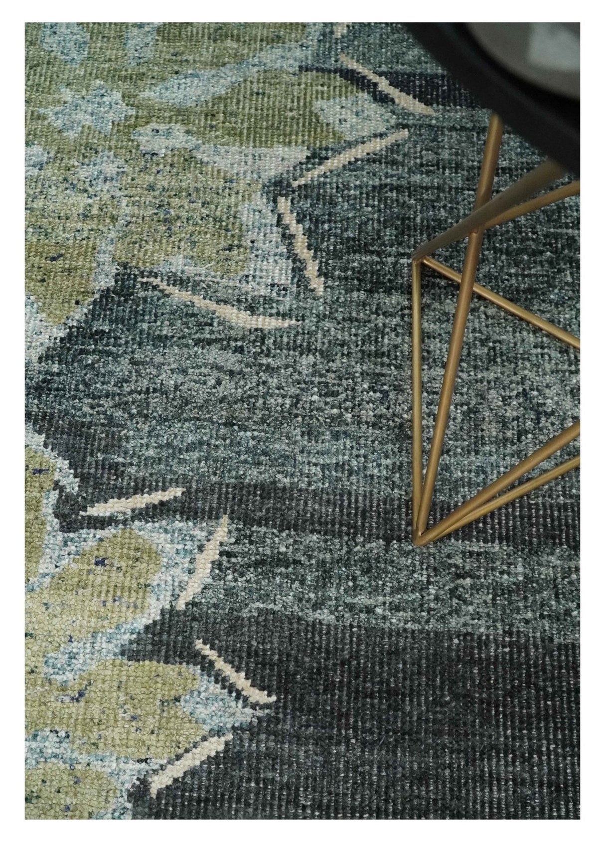 Hand Knotted 5x8 Charcoal And Beige Floral Recycled Silk Area Rug