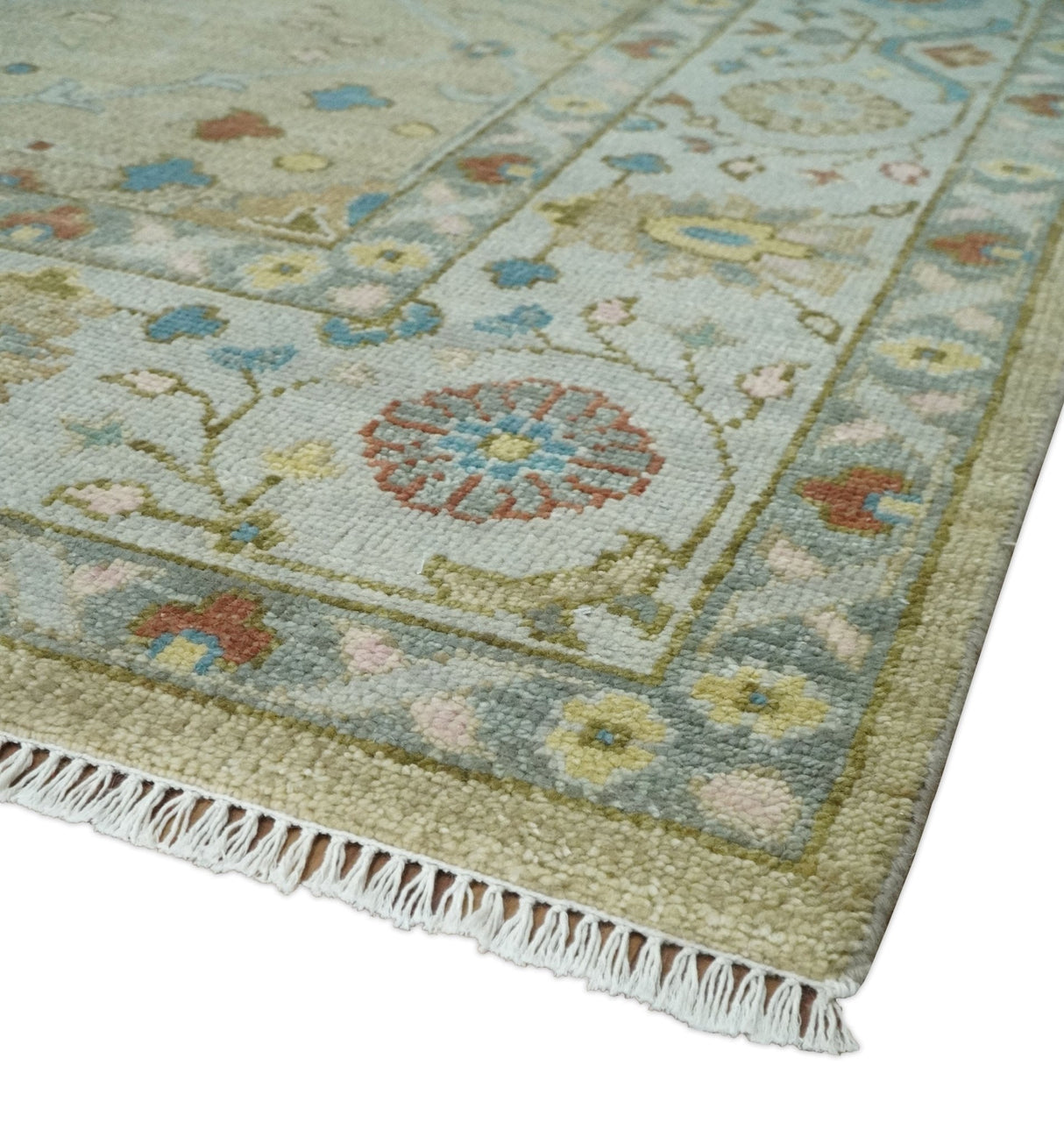 Hand Knotted Beige and Ivory Traditional Floral Wool Area Rug