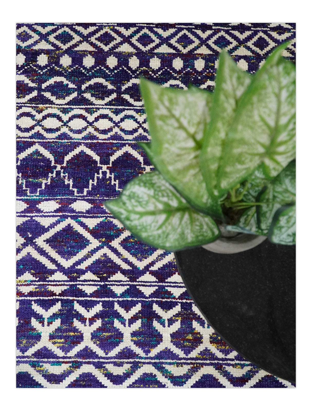 Hand Knotted Blue and White Modern Contemporary Southwestern Tribal Trellis Recycled Silk Area Rug | OP6