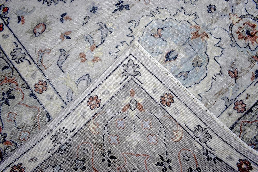 Hand Knotted Distressed Traditional 8x10 Ivory and Silver Wool Area Rug