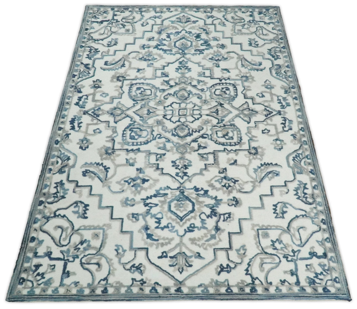 Hand Tufted Blue and Ivory Wool Textured Loop 5x8 Area Rug
