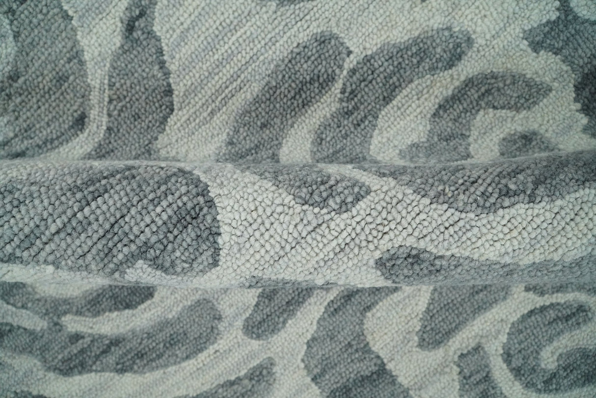 Hand Tufted Contemporary Gray and Silver Wool Area Rug