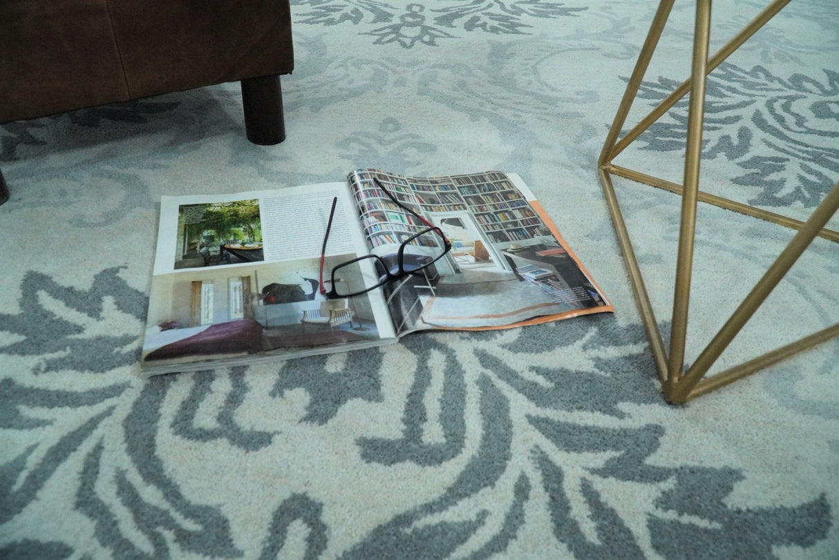 Hand Tufted Modern Ivory and Gray Wool Area rug