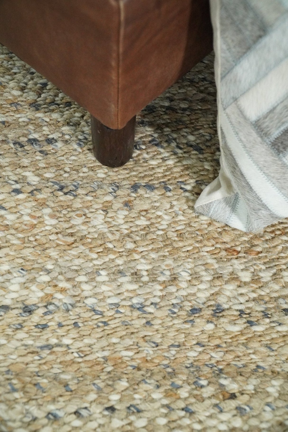 Hand Woven Brown Natural Jute and Wool Area Rug