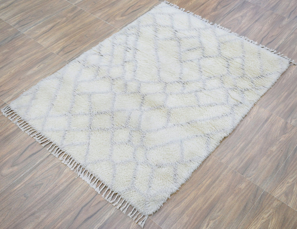Handmade 4x6 Ivory Moroccan Design Wool Area Rug