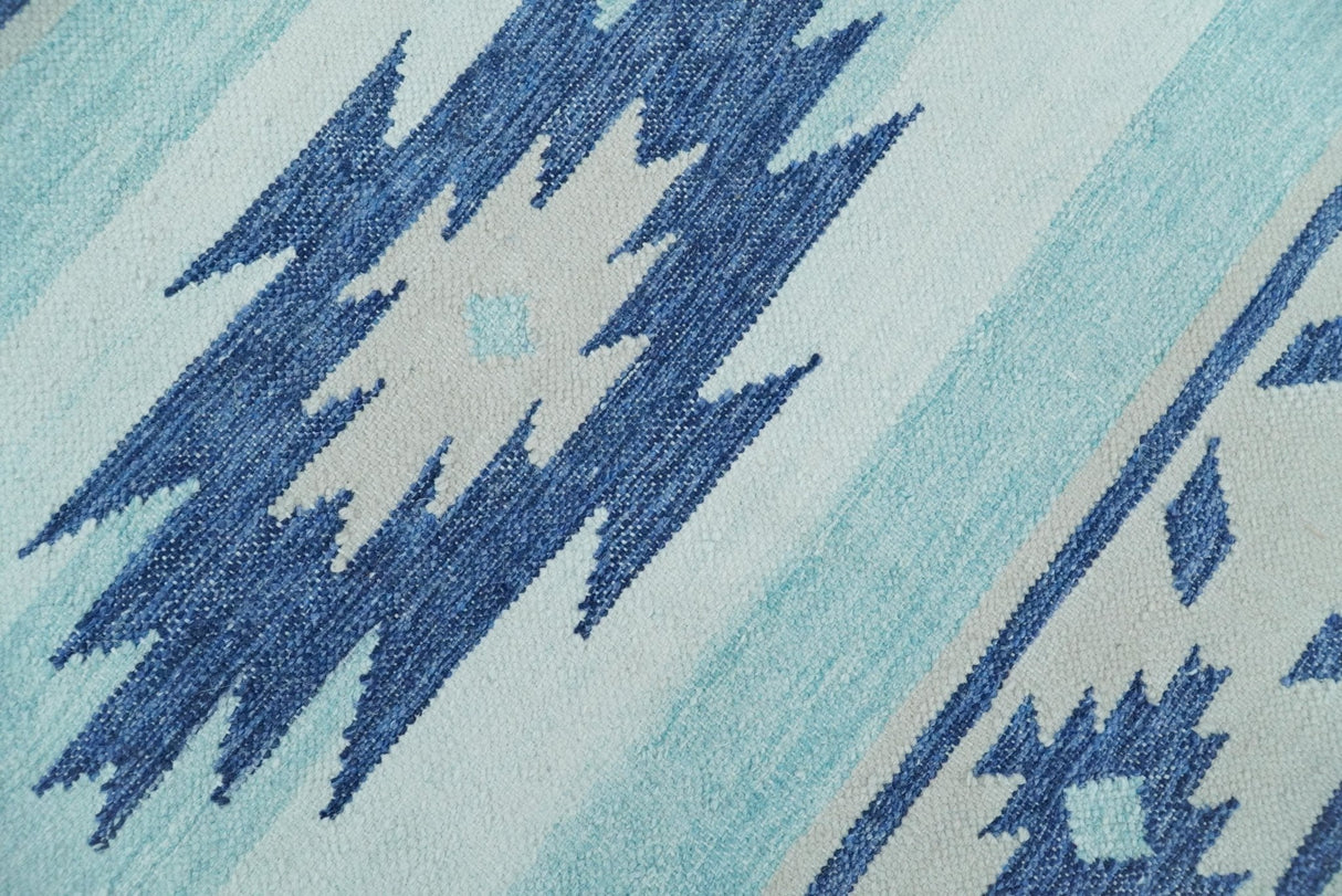 Handmade Modern Style Blue Wool Blend Dhurrie Rug