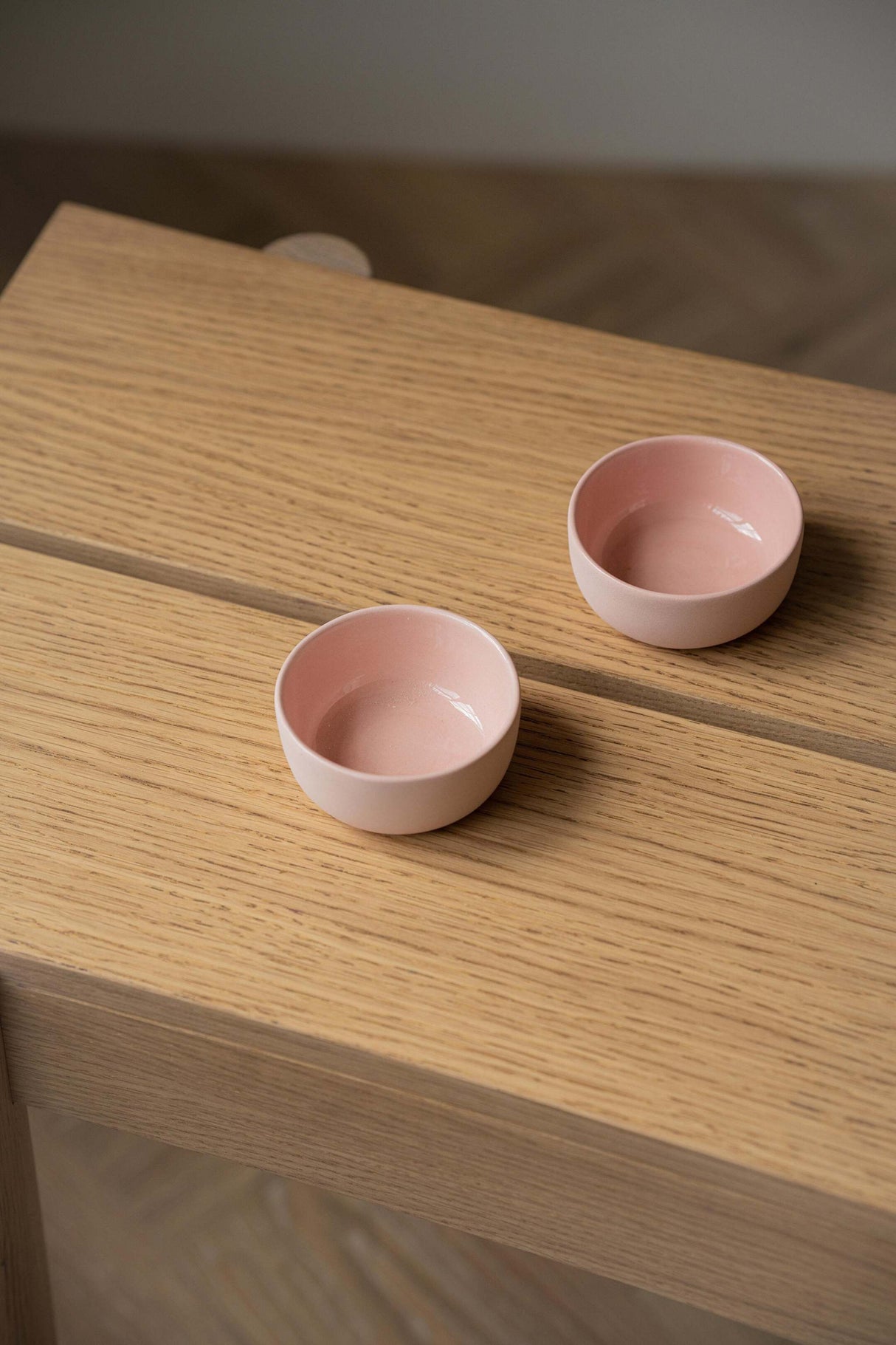 Handmade Porcelain Pinch Bowl. Powder Pink