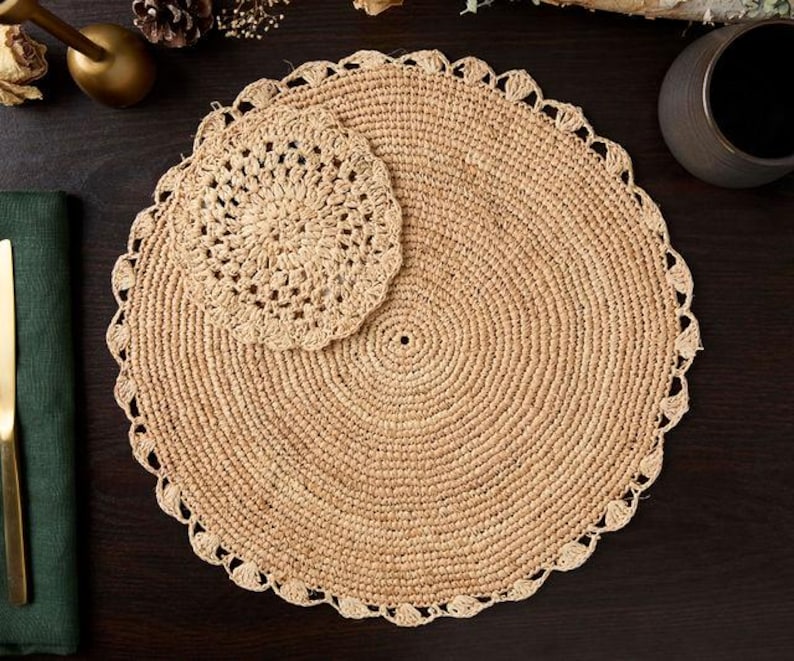 Handmade Raffia Woven Placemat – Round Table Mats for Kitchen Dining Table Top Rug Mats & Dinner Table Mates-table tops-Parc Decor