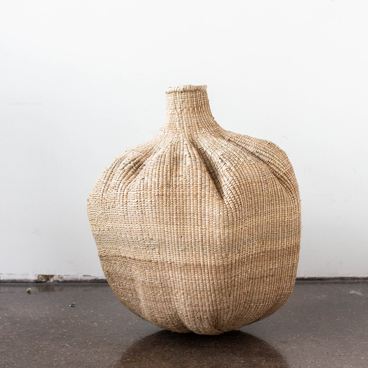 Ilala Garlic Gourd Handwoven African Basket-Baskets & Vessels-Parc Decor