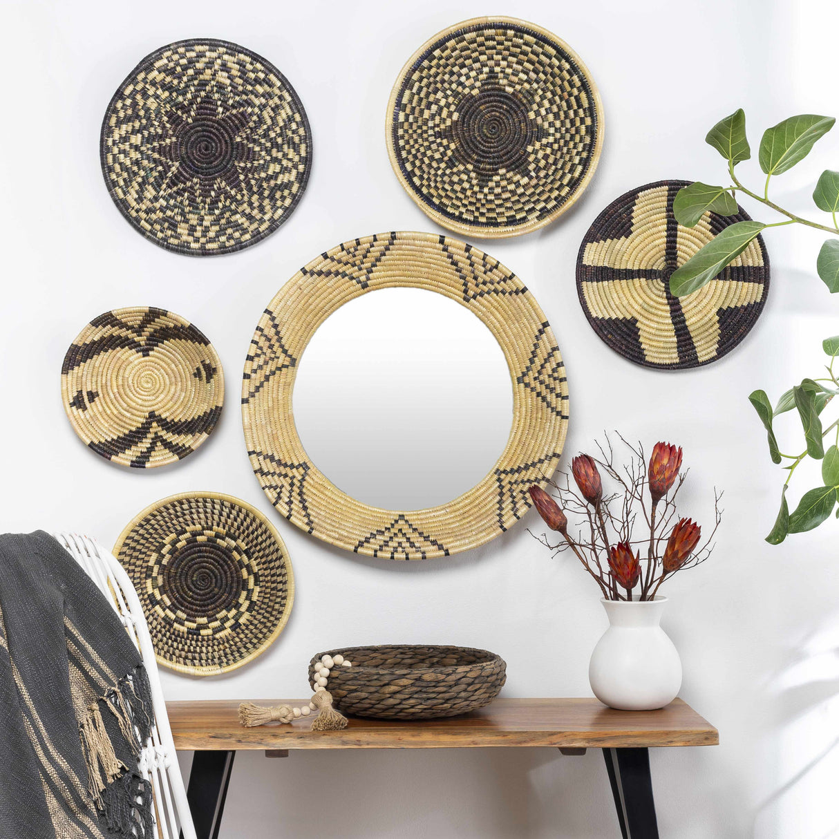 Ipilan Moonj Grass Starburst Round Mirror-Decor-Parc Decor