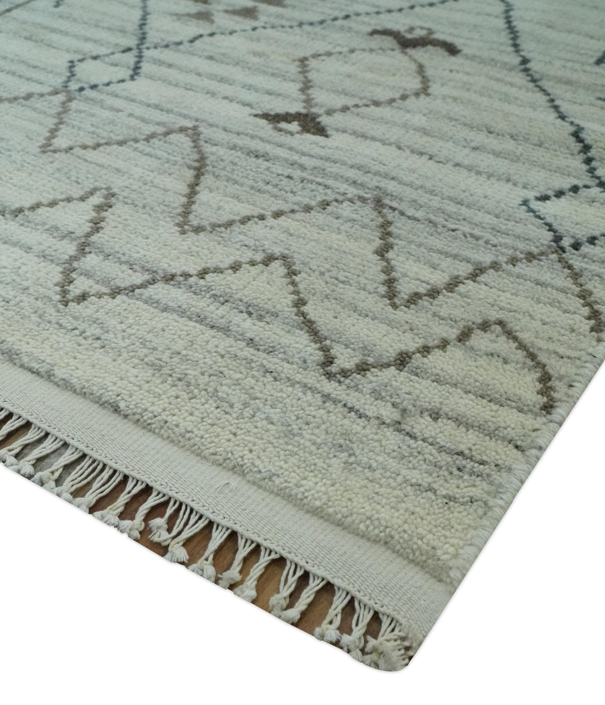 Ivory, Gray and Charcoal Hand Knotted Multi size Southwestern wool area Rug