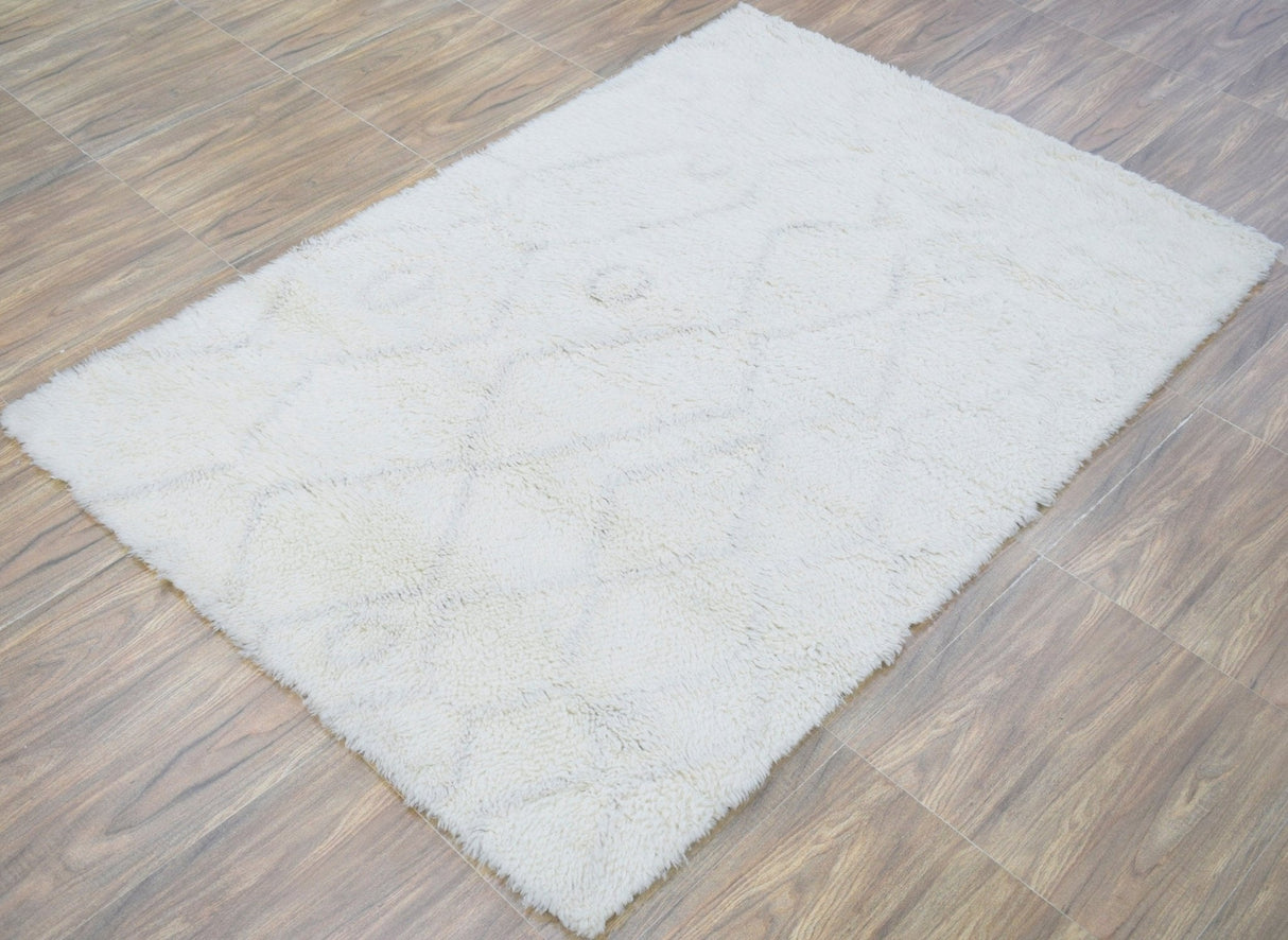 Ivory Modern Style Handmade Wool Area Rug