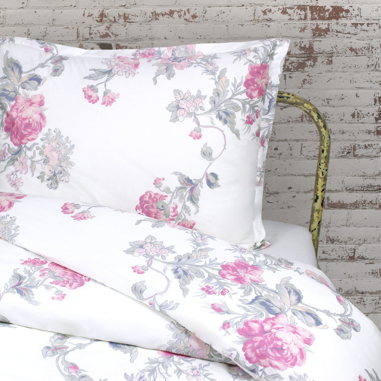 Jardin De Rose Printed Cotton Percale Duvet Set-Duvets-Parc Decor