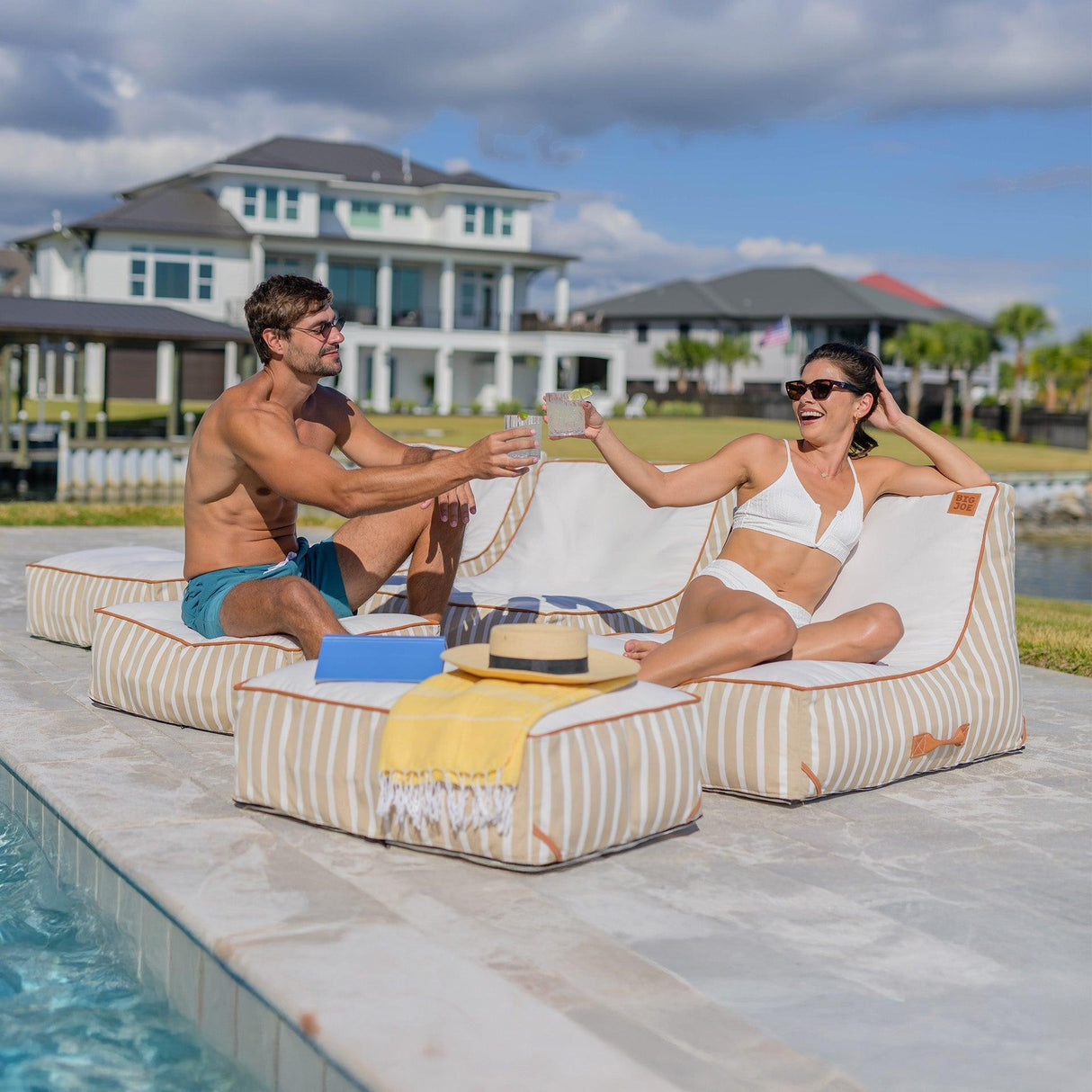 Lux Sealander® Pool and Patio Lounger