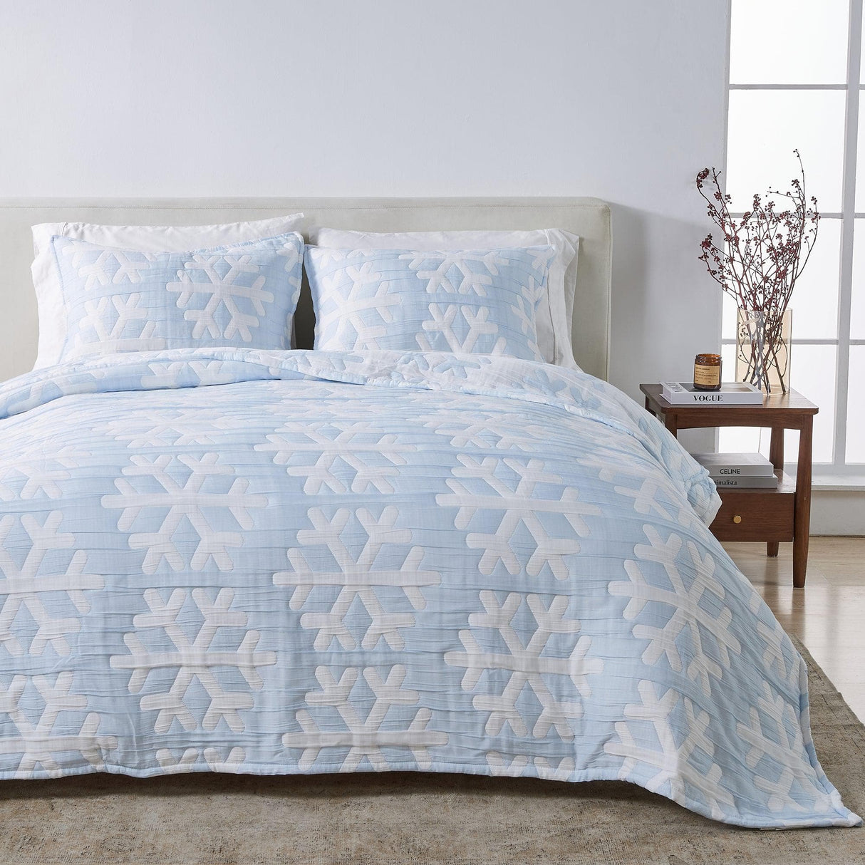 Matelassé Snowflake Quilt Set - Nino Collection-Quilts & Comforters-Parc Decor