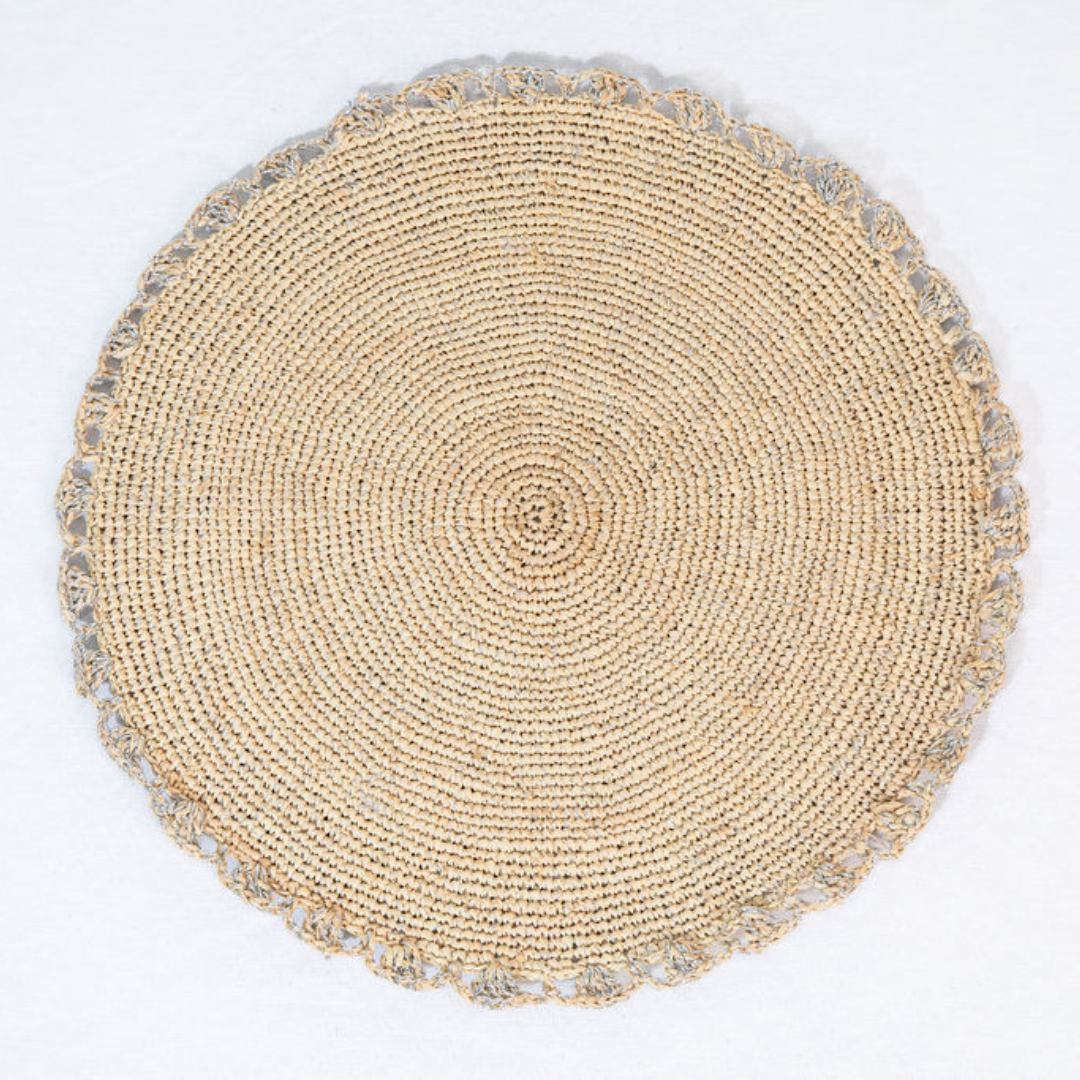 Metallic Aura placemat, Woven raffia tabletop-table top-Parc Decor