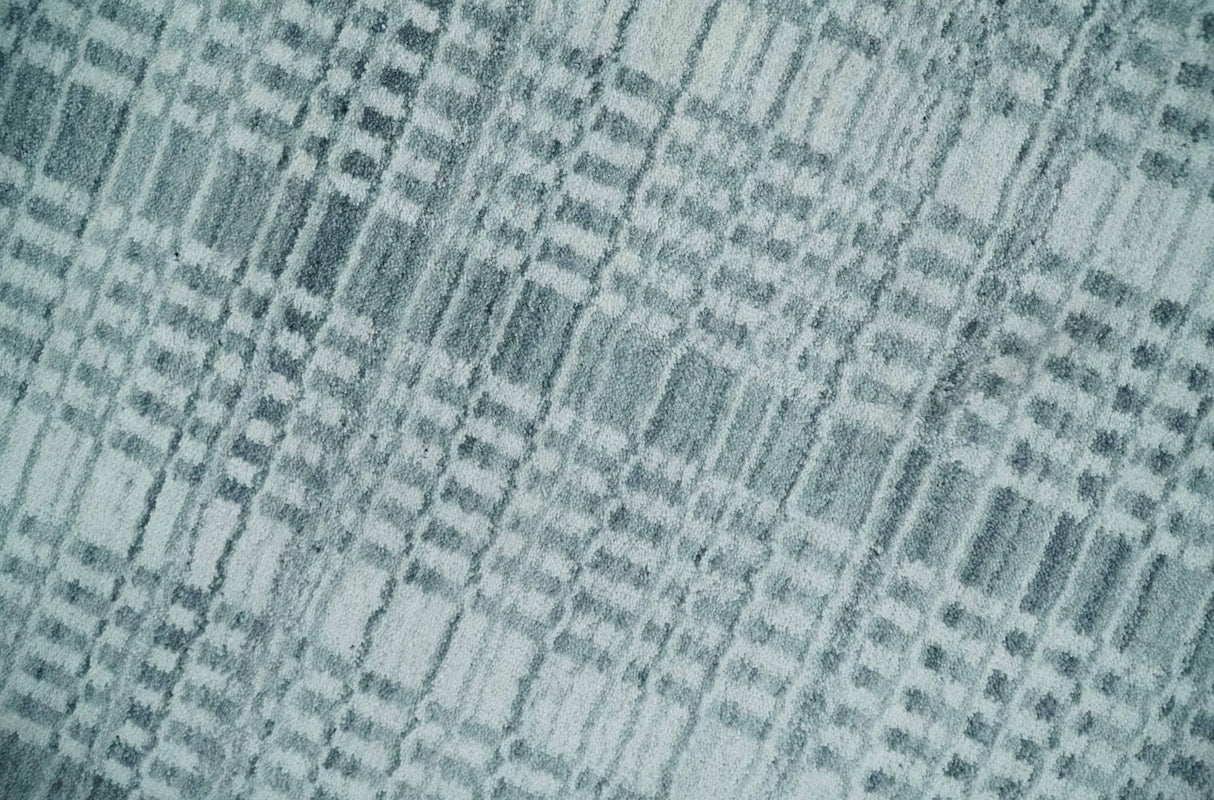 Modern 8x10 Hand Made striped silver and Gray Blended Wool Area Rug