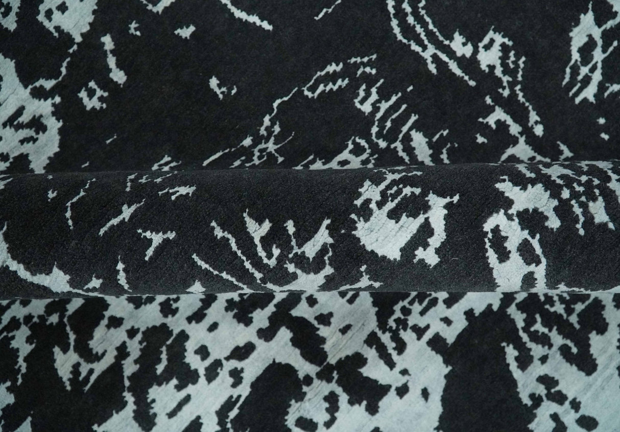 Modern Abstract Black and Silver Hand Knotted 6x9 Wool and Bamboo silk Area Rug