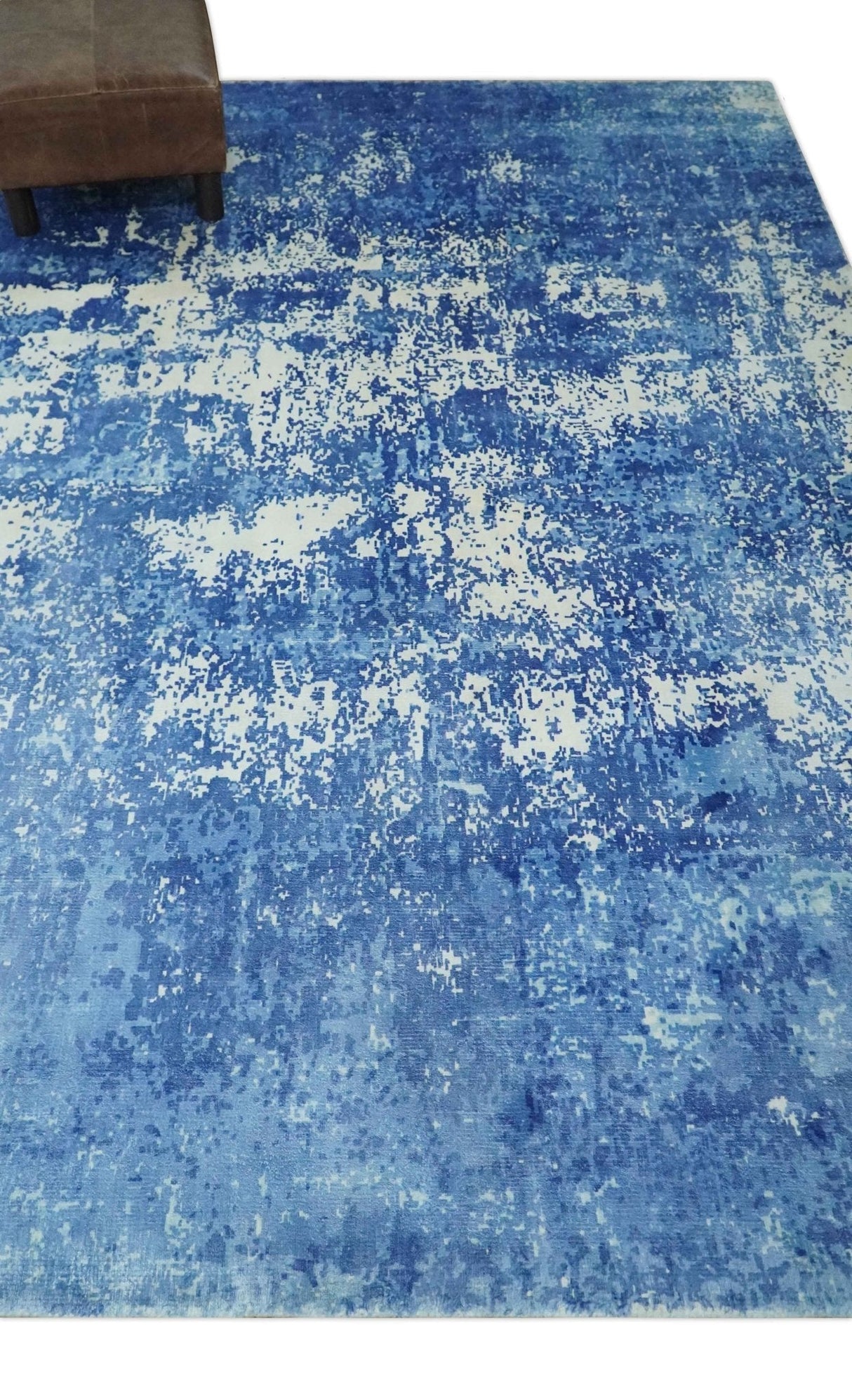 Modern Abstract Blue and Ivory Hand loom 5.6x8 Wool and Viscose Area Rug