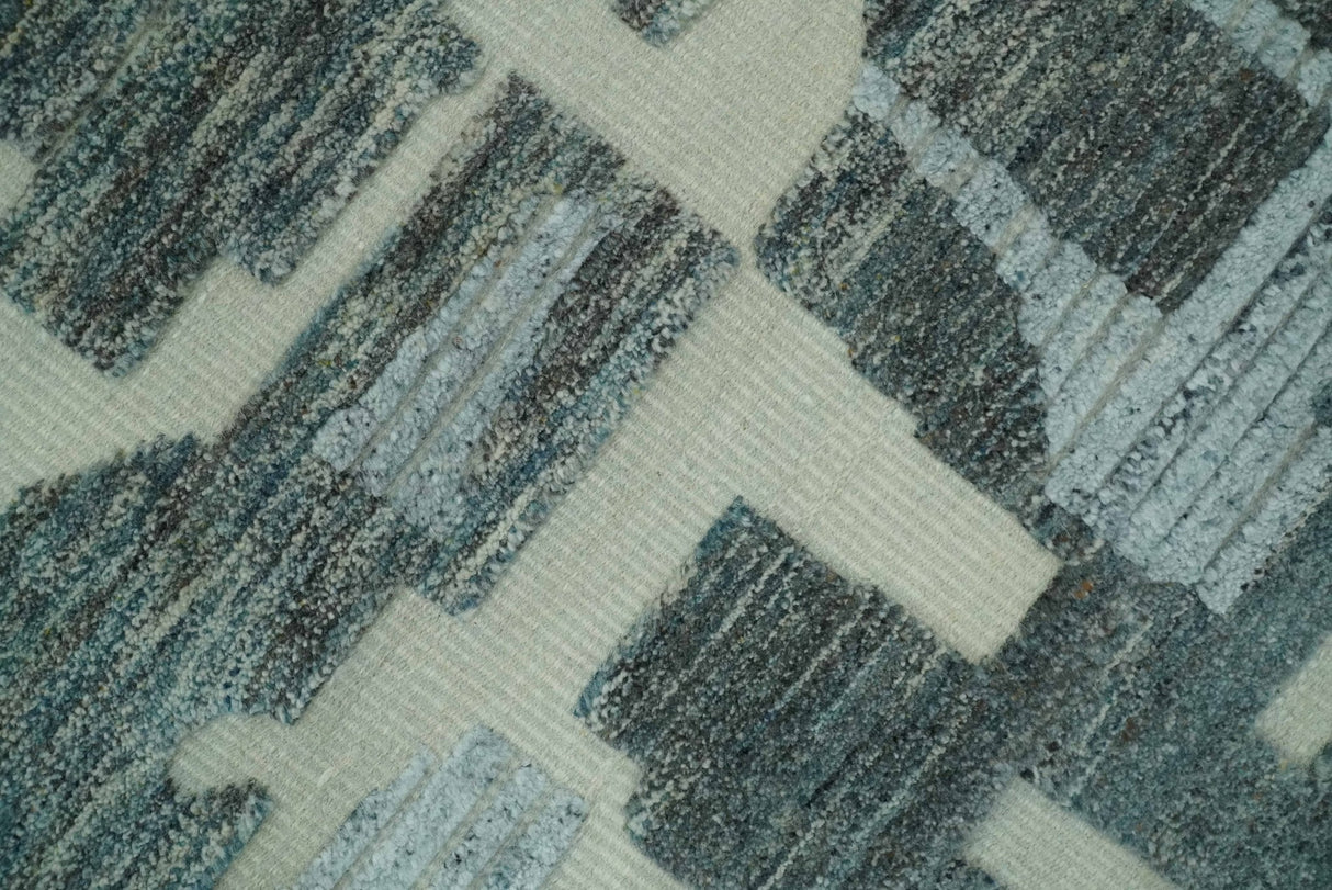 Modern abstract Carved Texture Green, Ivory and Silver 5x8 Hand Knotted Wool Area Rug
