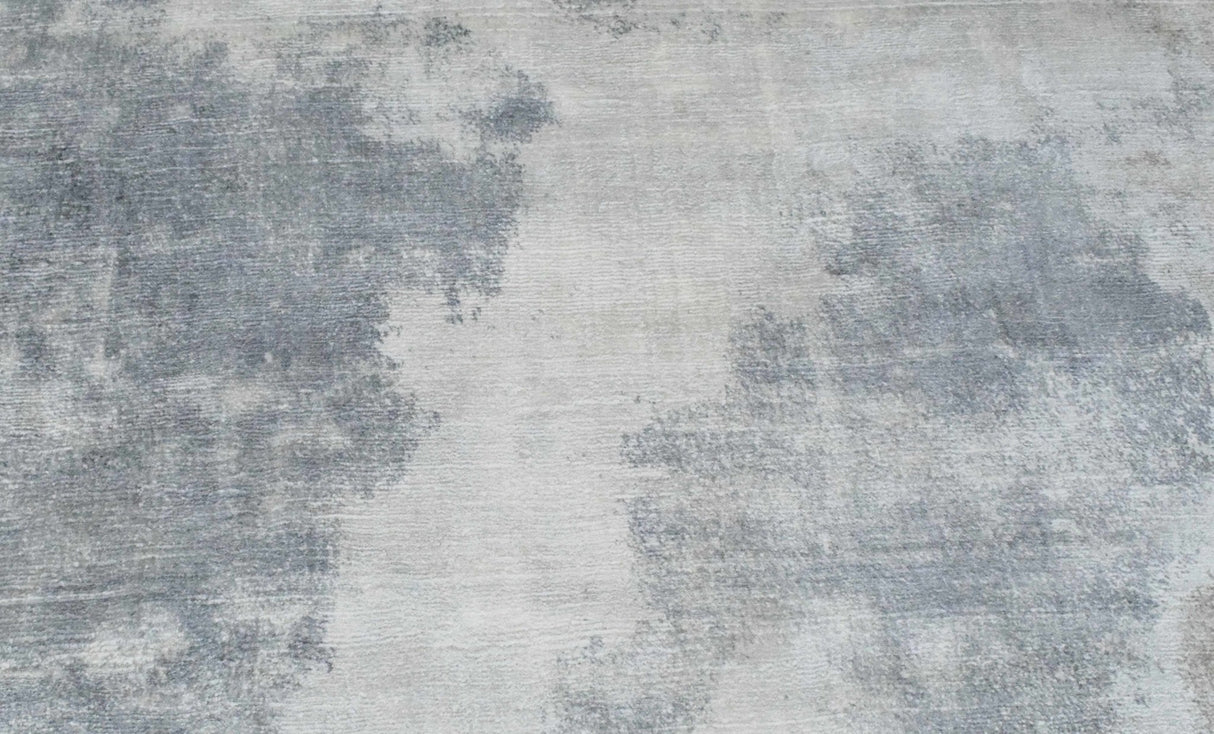 Modern Abstract Gray and Ivory Hand Loom Viscose 5x8 Area Rug