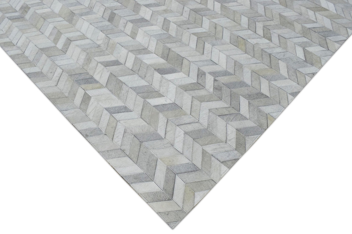 Modern Chevron Design Handmade Ivory and Silver Area Rug