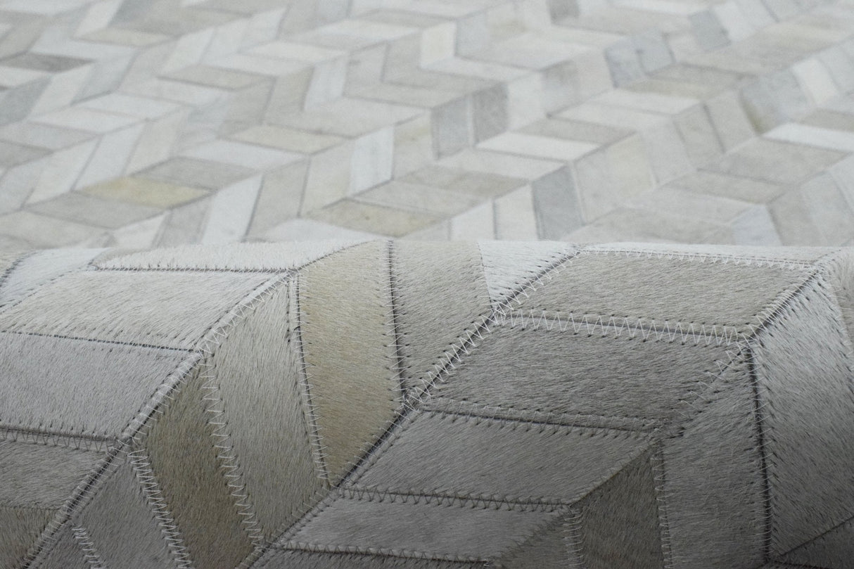 Modern Chevron Design Handmade Ivory and Silver Area Rug